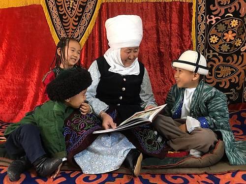 Nasreddin Hoca:Molla Nesreddin:Molla Ependi:Apendi:Afendi Kozhanasyr Fıkra Anlatma Geleneği